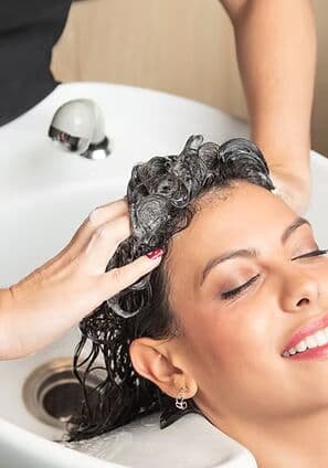 Hair repair therapy at Jaipur beauty parlour