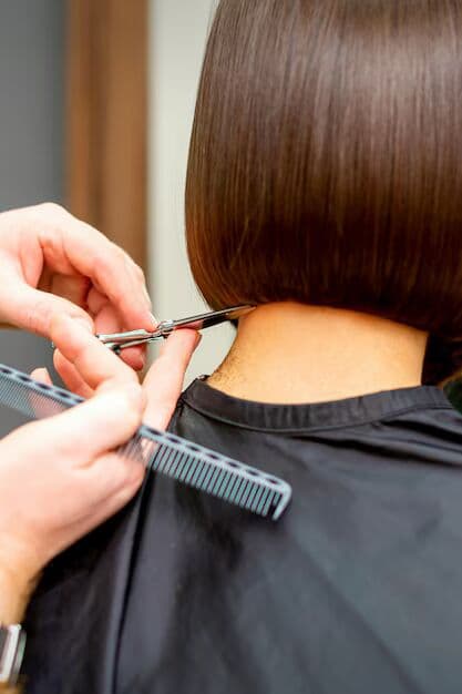 Women's hair cutting and styling salon in Jaipur